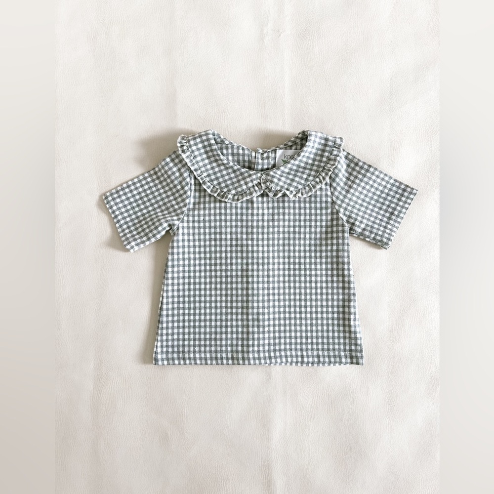 Knotted Fern Blue Gingham Top 12/18 EUC